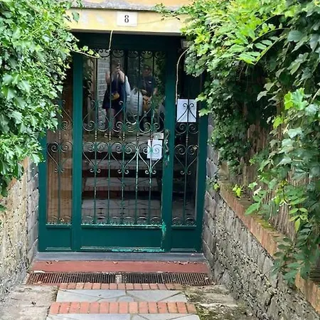 Garden House Sm *